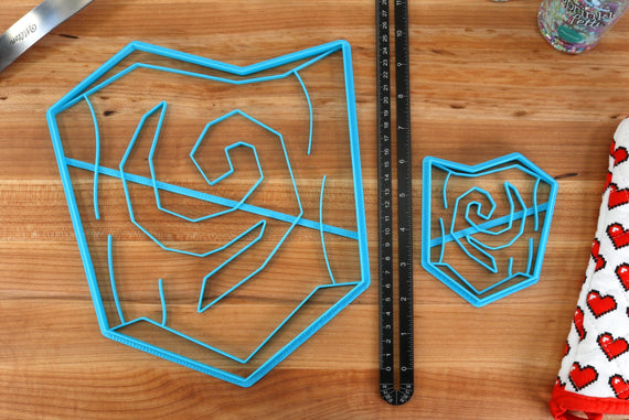 12 Inch Deku Shield Cookie Cutter -  Zelda Cookie Cake  - Breathe of the Wild Cookie Cutter /  Nintendo Gift