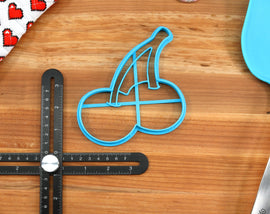 Pacman Symbols Cookie Cutters - Pacman, Ms Pac Man, Ghost, Cherry Powerup - Pacman Gift / Pacman Baking