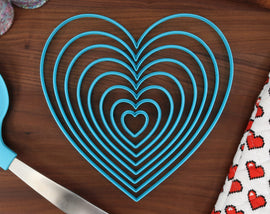 XL Heart Shaped Cookie Cutters - 8in Through 1in - Concentric Cutter - All Sizes included - Decorative Fondant Cakes & Cookie Towers