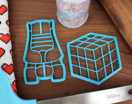 Energetic 80's Cookie Cutters - Arcade Cabinent, Instant Camera, Puzzle Cube, Retro Windbreaker, Roller Skate - 80s Era Cookies Cutter