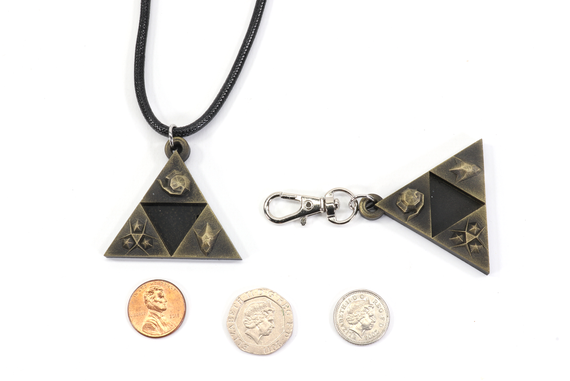 The Legend Of Zelda Necklace Triforce Trinity Triangle Amulet Black Pe —  Amazing Games | Switzerland
