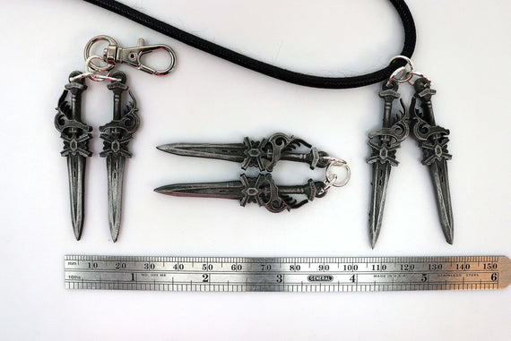 ffxv ignis dagger keychain necklace final fantasy xv