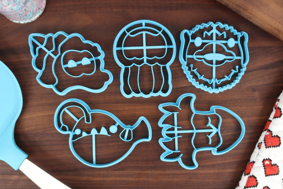 Marine Animals Cookie Cutters - Angler Fish, Moon Jellyfish, Pufferfish, Sea Snail, Squid - Gift for Aquatic Life Fan Cutter