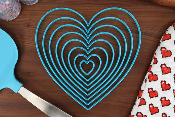 XL Heart Shaped Cookie Cutters - 8in Through 1in - Concentric Cutter - All Sizes included - Decorative Fondant Cakes & Cookie Towers