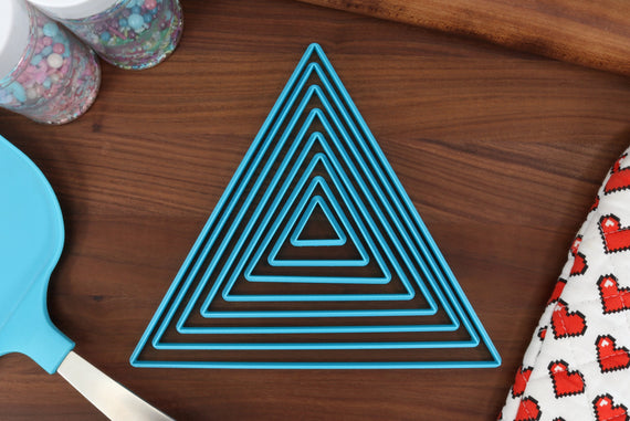 XL Triangle Cookie Cutters - 8in Through 1in - Concentric Cutter - All Sizes included - Decorative Fondant Cakes & Cookie Towers